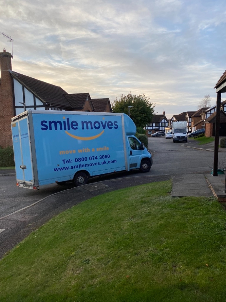 Second photo by Henry Harker of Smile Moves - Large