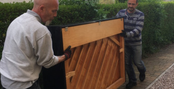 Thumbnail photo by Angela Murphy of Avante Removals