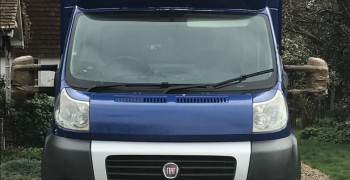 Thumbnail photo by Emma of Simply Removals