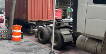 Thumbnail photo by Carola Mack of Rainier Overseas Movers