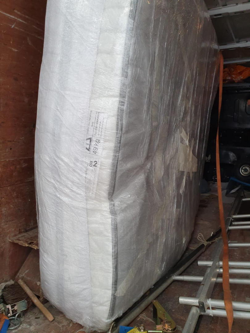 Photo by Ben Godden of AnyVan - Large