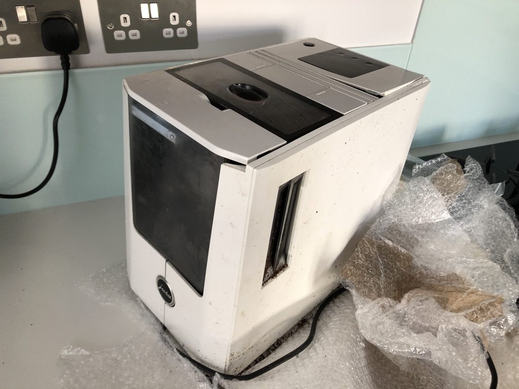 Second photo by Karim S of Bishops Move - Large