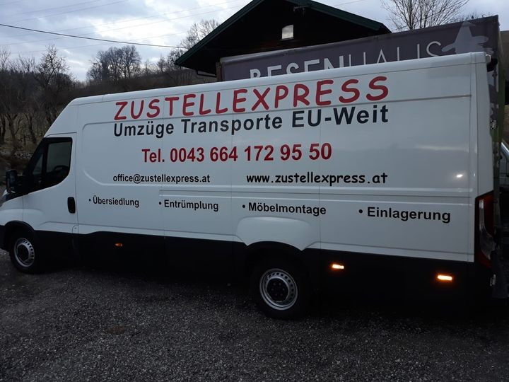 Photo by Susanne Fischer of Zustellexpress - Large