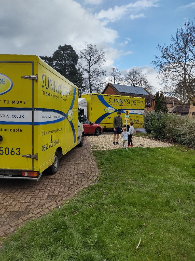 Second photo by Sarah Marlow of Sunnyside Removals - Large