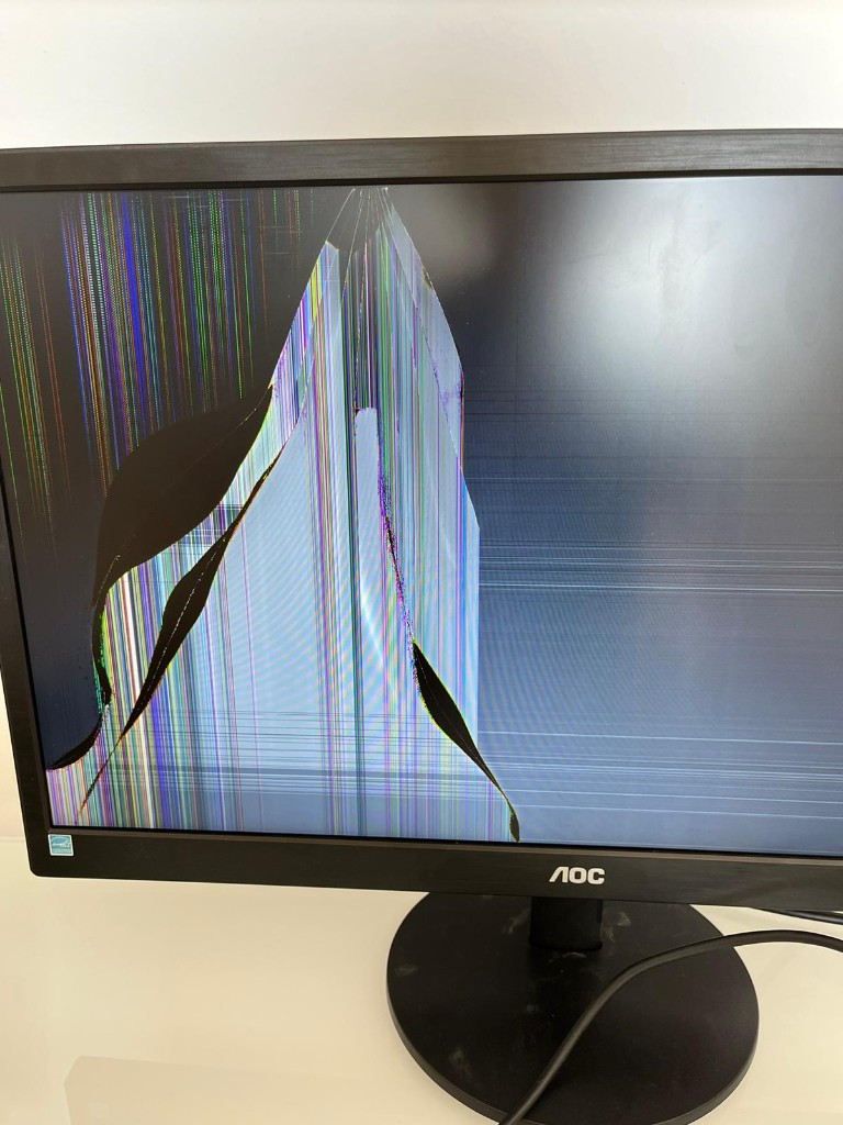 Second photo by Colm Hegarty of Careline Moving and Storage - Large