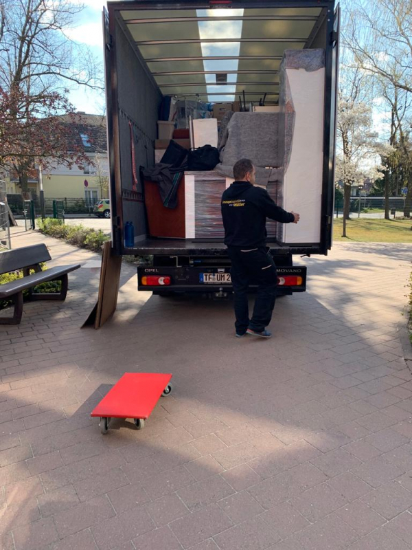 Photo by Mariam of Umzugslogistik Müller - Large