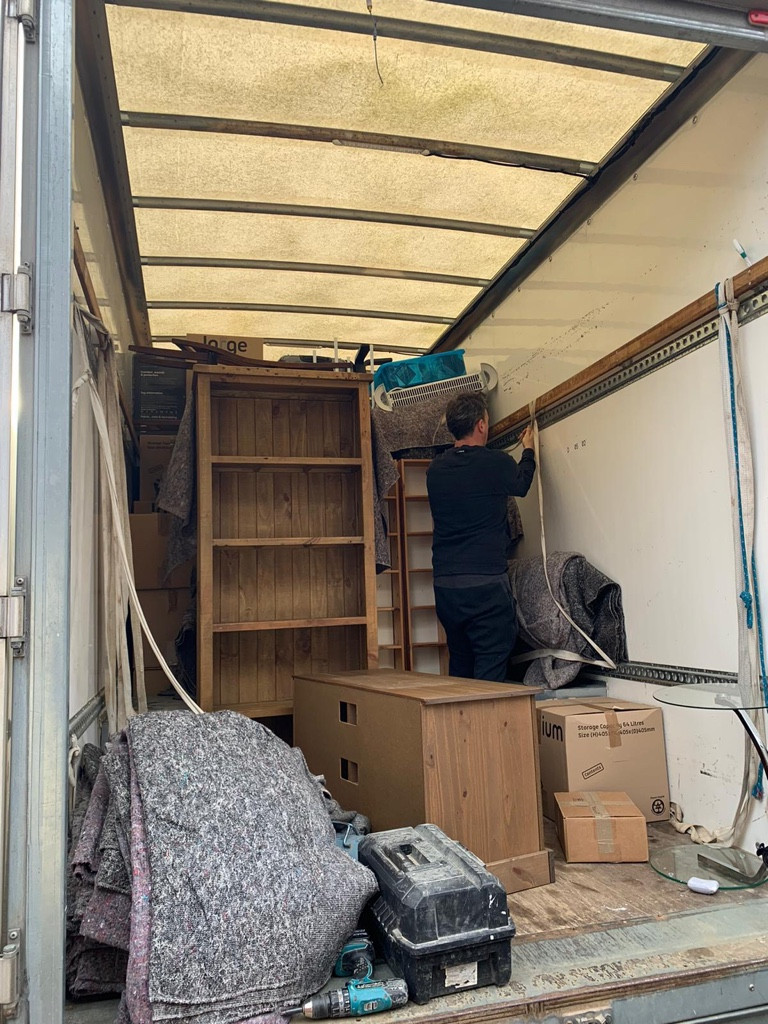 Second photo by Hayley Taylor of MK Relocations - Large