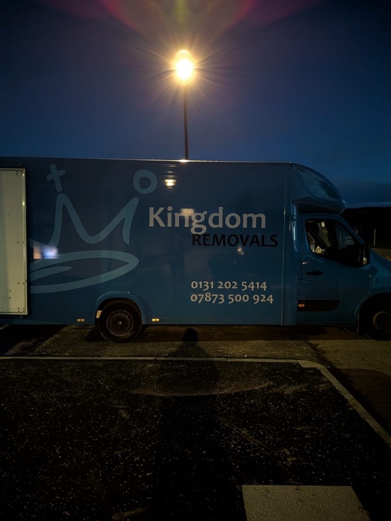 Photo by Janice Anderson of Kingdom Removals - Large