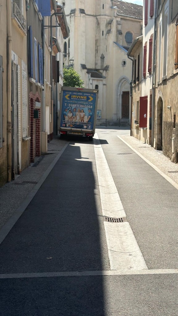 Photo by Julie Bermond of Irvine Moving Solutions - Large