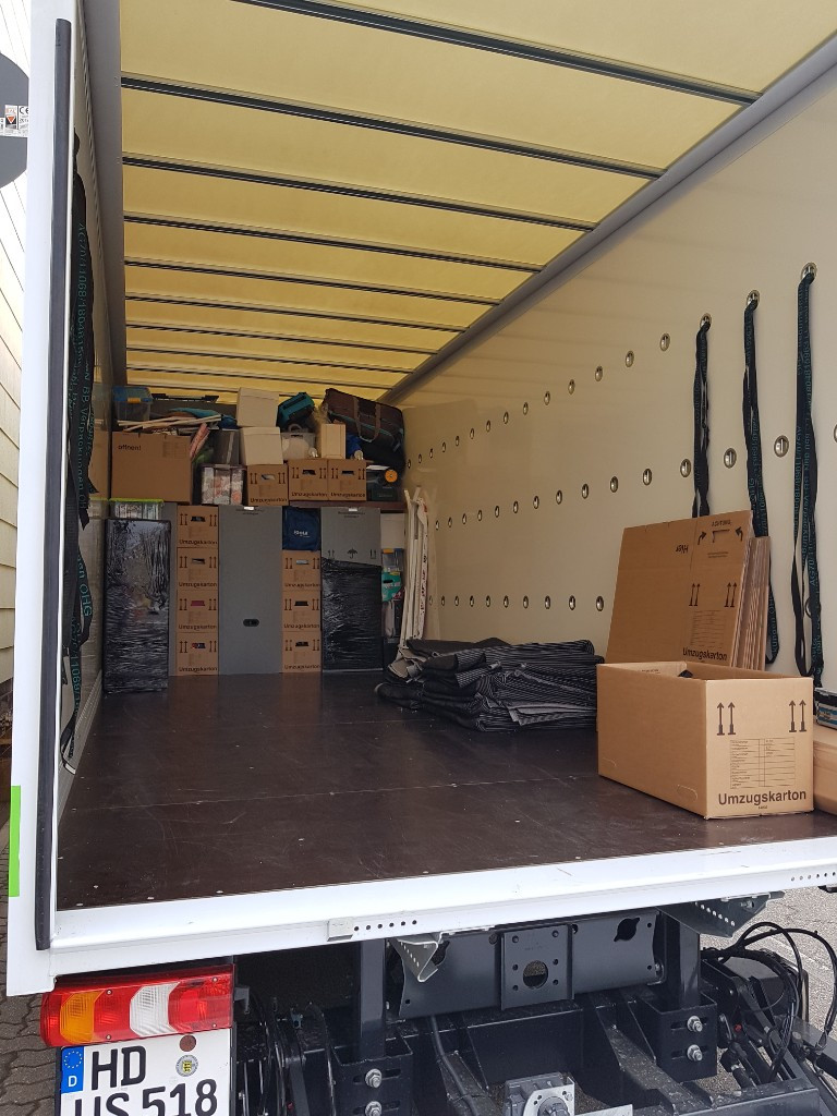 Photo by Schweitzer Sabine of Der Umzugsschreiner - Large