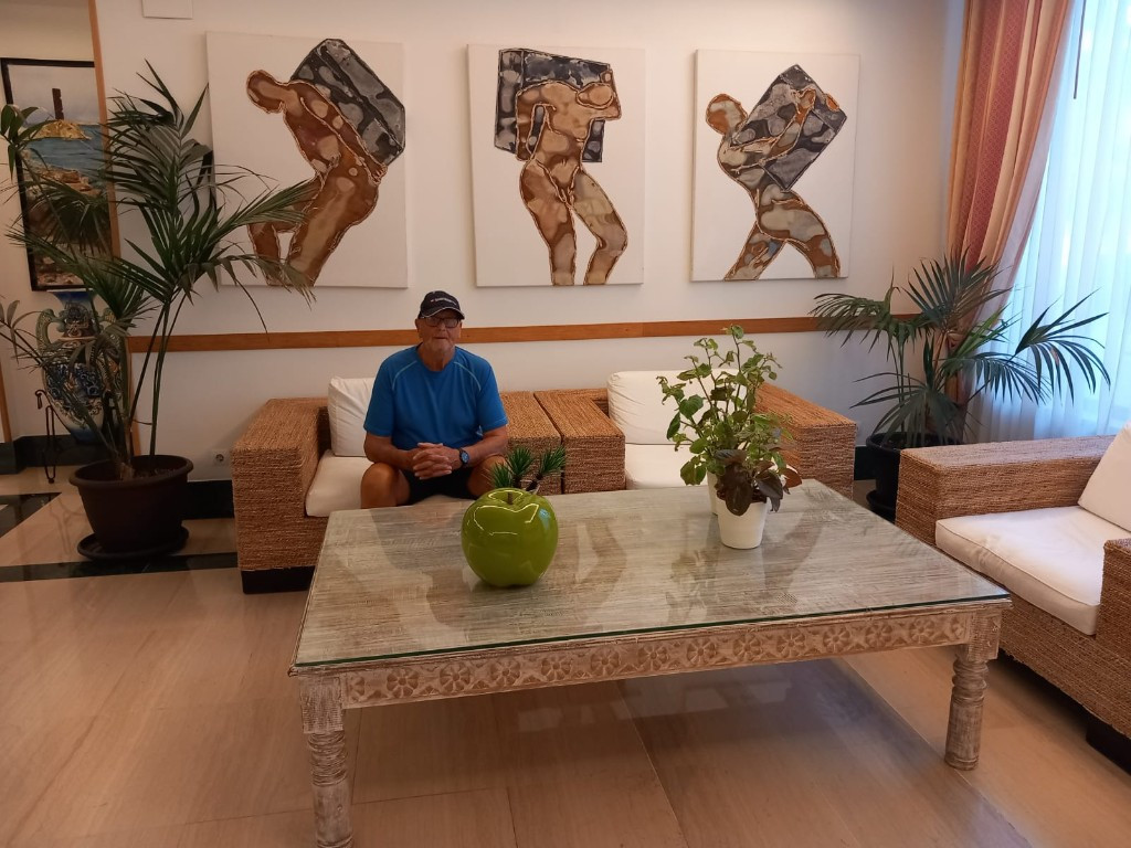 Photo by David Forsyth of Sterling Sinclair Removals - Large