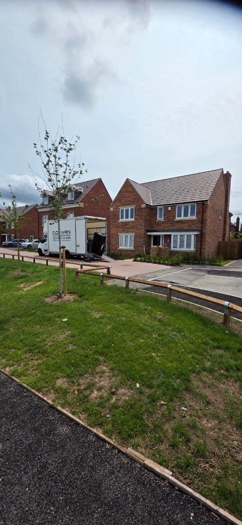 Photo by Arvin Mistry of Movivan Removals Ltd - Large