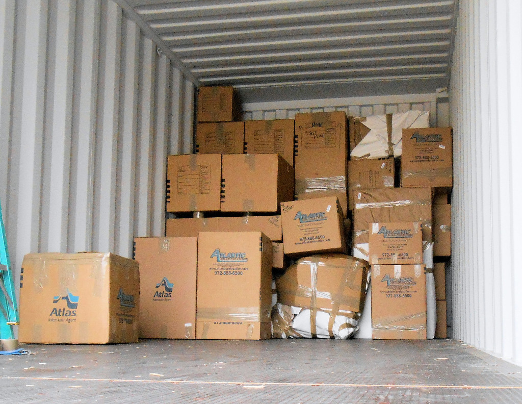 Photo by Pete Hag of Rainier Overseas Movers - Large