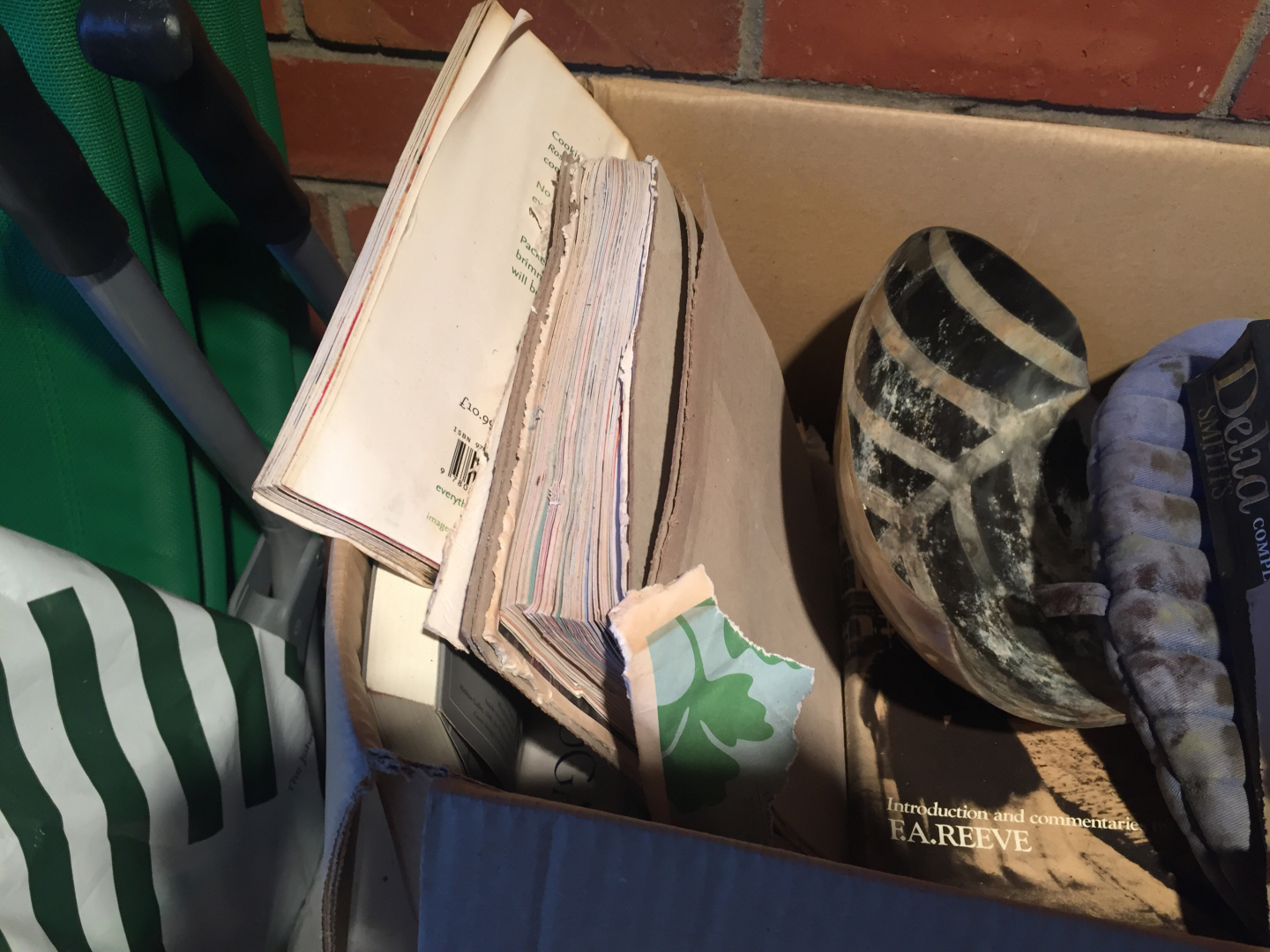 Second photo by Nicole Stephens of Pickfords - Large