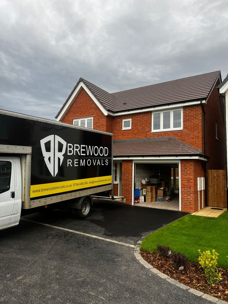 Photo by Paul Simmons of Brewood Removals  - Large