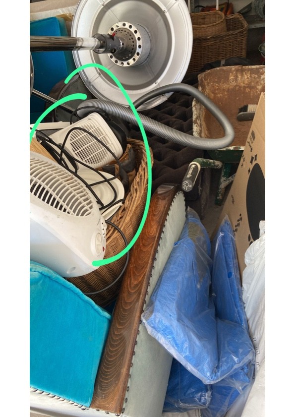 Photo by Laurent Jeanmart of Top Removals - Large