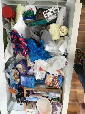 Second photo by Tanja Törk of Alfa Möbelspedition - Large