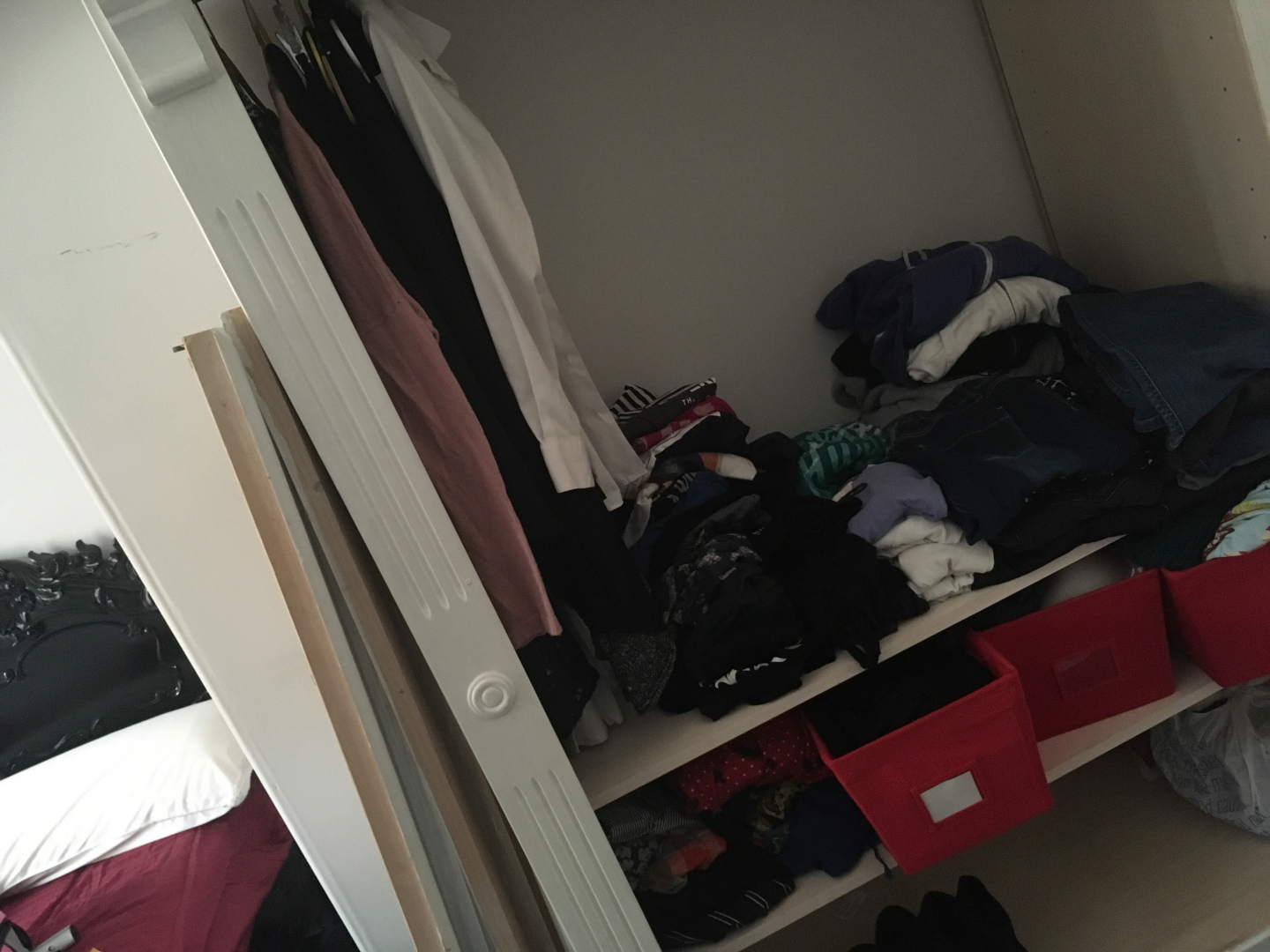 Second photo by Julie H of Britannia Bradshaw Removals & Storage - Large