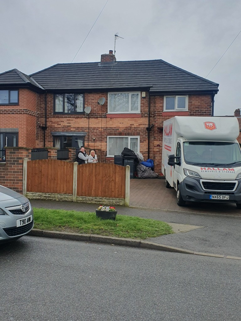 Photo by John Freeman of Hallam Removals & Storage - Large