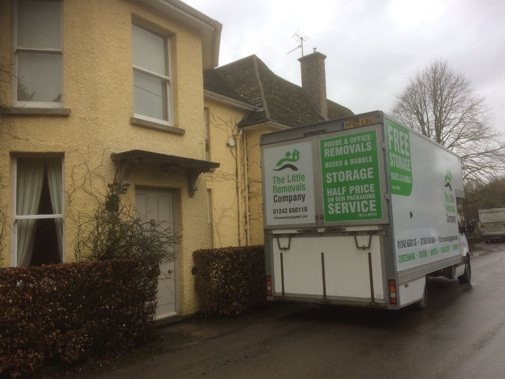 Photo by Lea Daverport of The Little Removals Company - Large