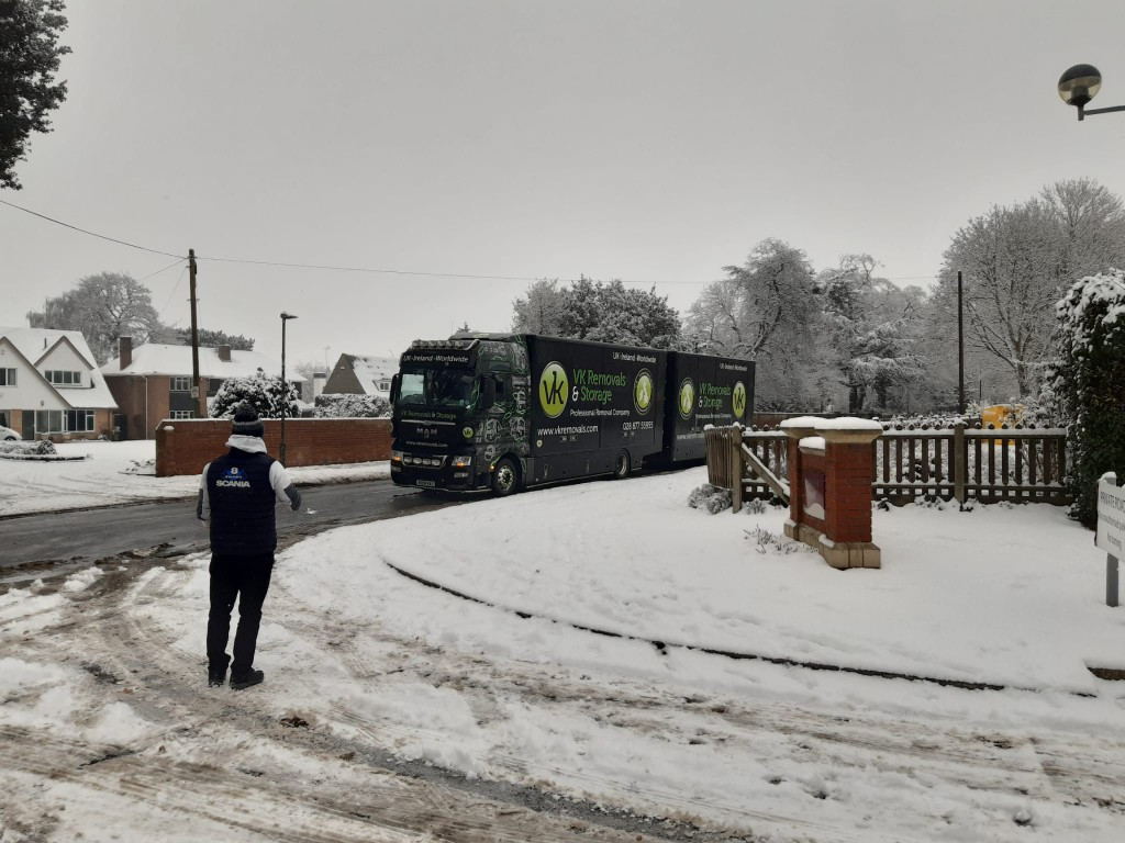 Photo by Vicky Gilfillan of VK Removals & Storage Ltd - Large