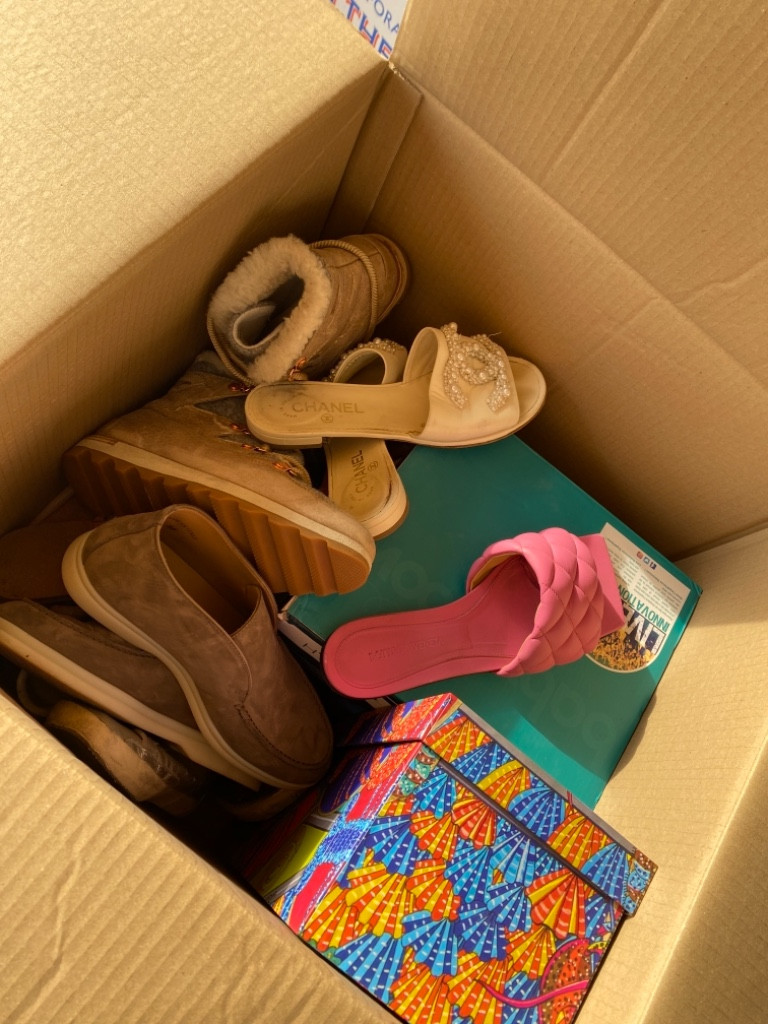 Second photo by Claire Med of Matthew James Global Relocation - Large