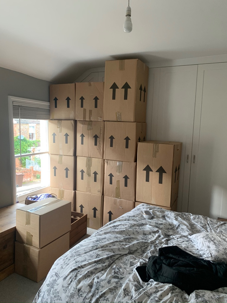 Photo by Abbie Wood of Sunnyside Removals - Large