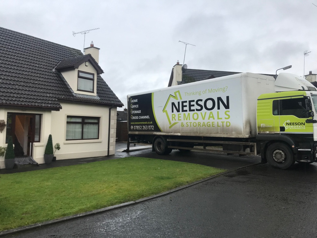 Photo by Beverlee Walker of Neeson Removals - Large