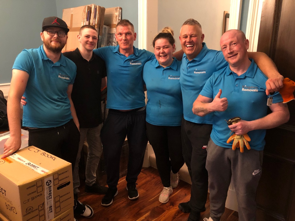 Photo by Stuart Arnott of Kingdom Removals - Large