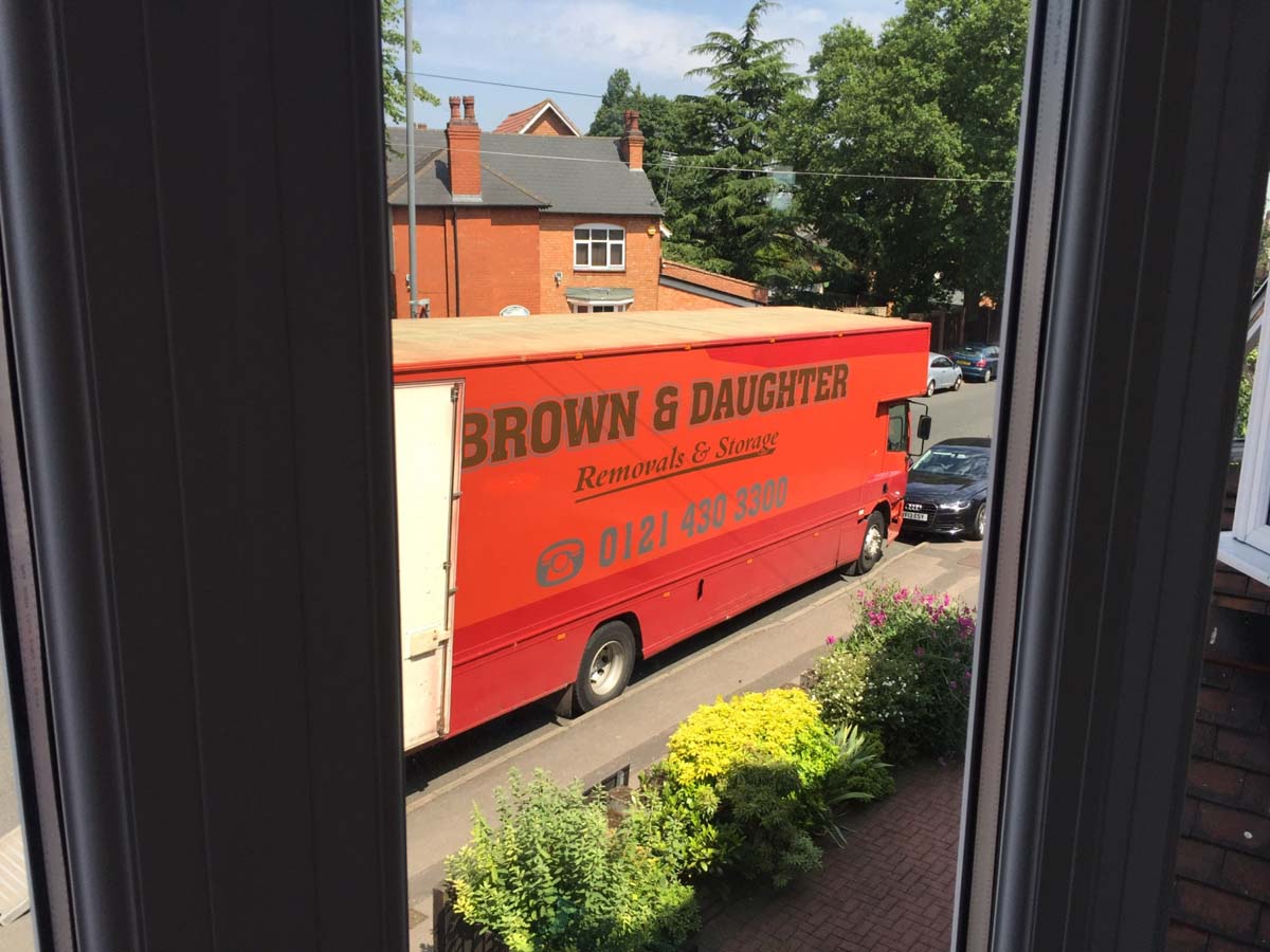 Photo by Susan H of Brown and Daughter Removals - Large