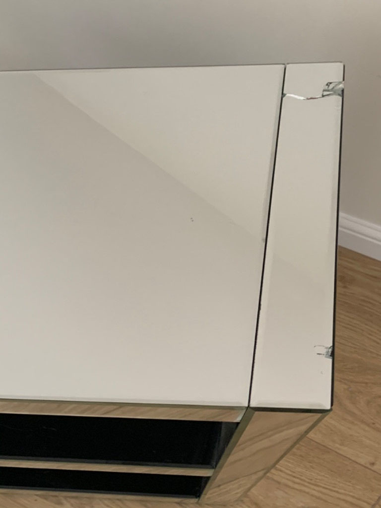 Second photo by Daren Needham of Fantastic Removals - Large