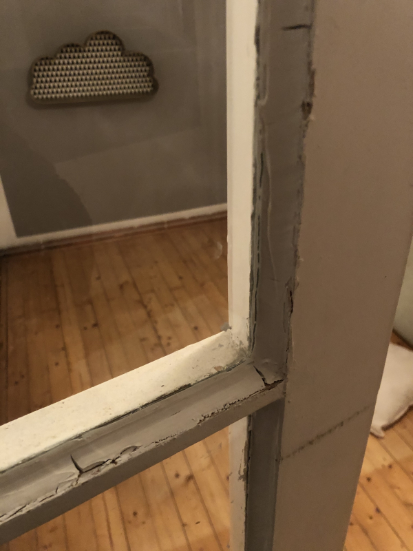 Second photo by Franz Emprechtinger of Wiener Möbelpacker - Large