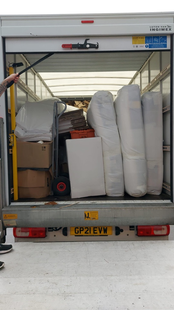 Second photo by Bronwen Evans of ReloUK - Large