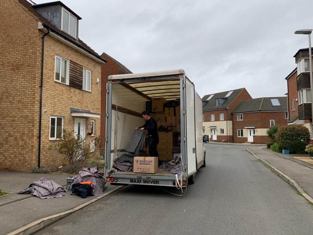 Photo by Hayley Taylor of MK Relocations - Large