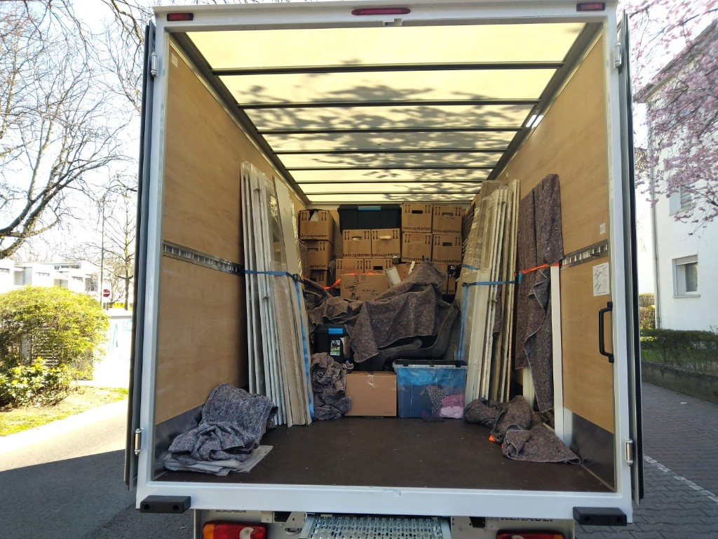 Photo by Del Amin of WINST Umzüge & Transporte - Large