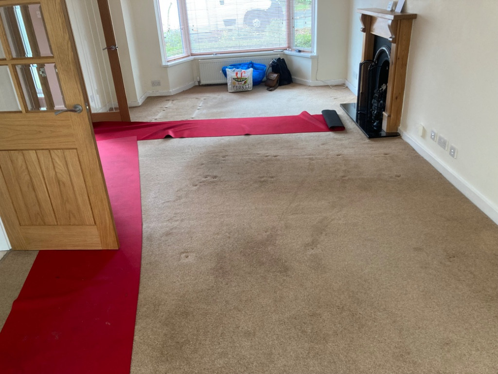 Second photo by Simon Anderson of Waters Transport and Removals - Large