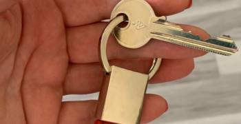 Thumbnail photo by Catrina Lowri of The Little Removals Company