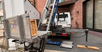 Thumbnail photo by Botond Kovacs of Casey's Removals