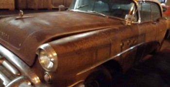 Second thumbnail photo by Marcin Naw of Schumacher Cargo Logistics