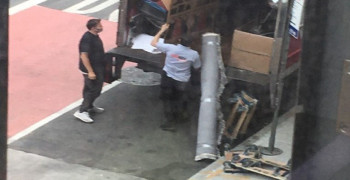 Second thumbnail photo by Alon Gor of FlatRate Moving