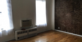 Thumbnail photo by Irene Cole of FlatRate Moving