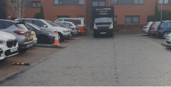 Thumbnail photo by Kim Smith of Moving Home Made Easy