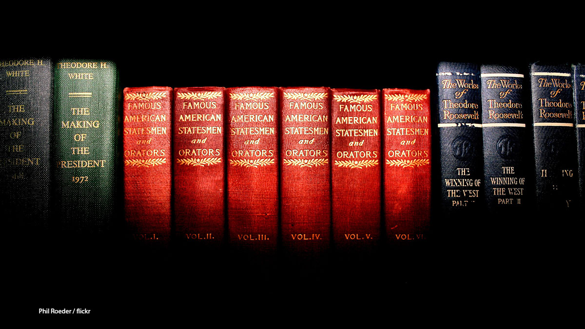 How to Pack Books When Moving House