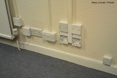 Electric Wall Points