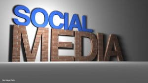 Social Media Moving Home